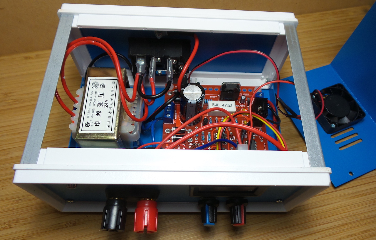 AdjustablePowerSupplyKit_build_internal_rear