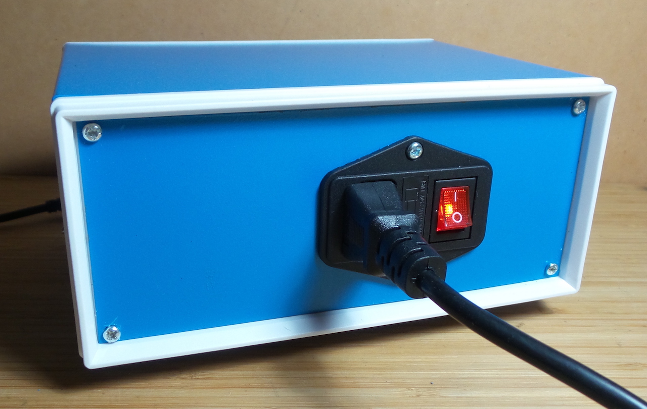 AdjustablePowerSupplyKit_build_rear